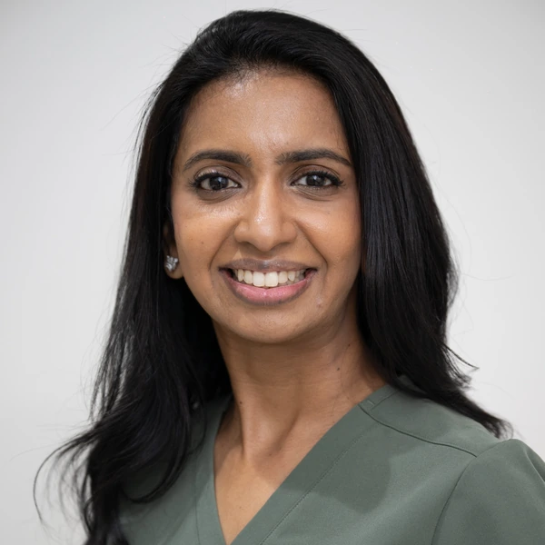 Dr. Meenachi Sellappan, DDS, emergency dentist in Venice, FL